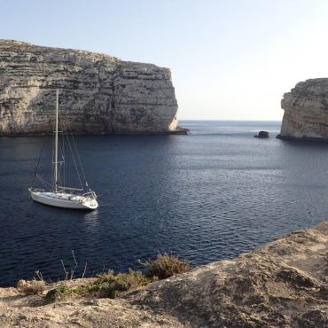 Dwejra Bay